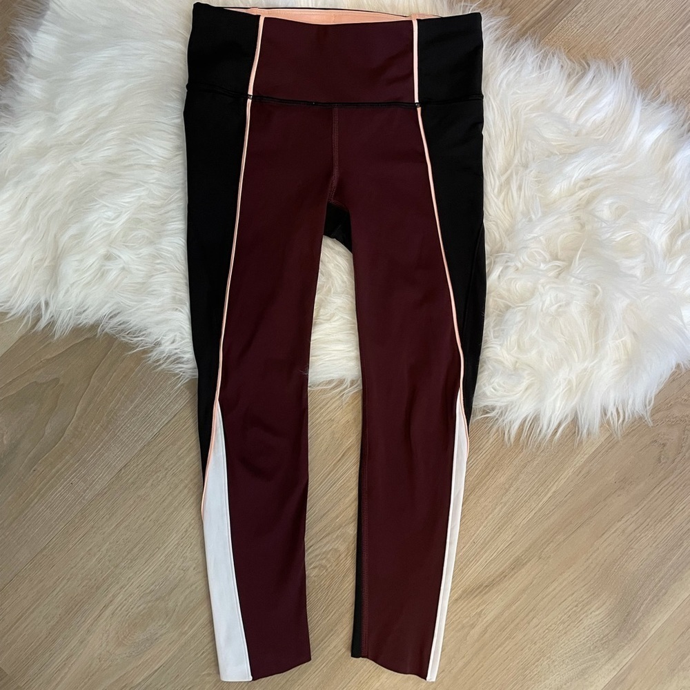 Athleta Velocity Stash Pocket Colourblock Capri